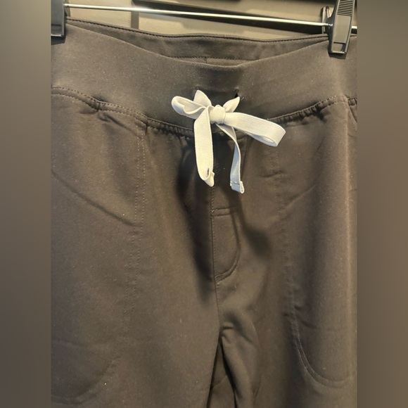 FIGS High Waisted Isabel Wide Leg Scrub Pants Black Large NWT NEW nurse doctor - Picture 11 of 16